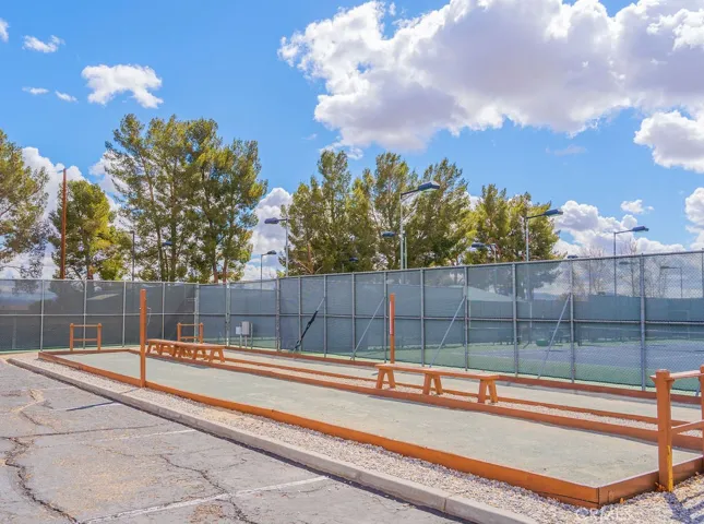 27525 Silver Lakes, Helendale, California 92342