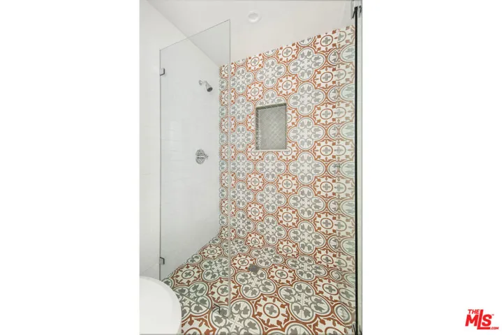 2481 Micheltorena Street, Los Angeles, California 90039