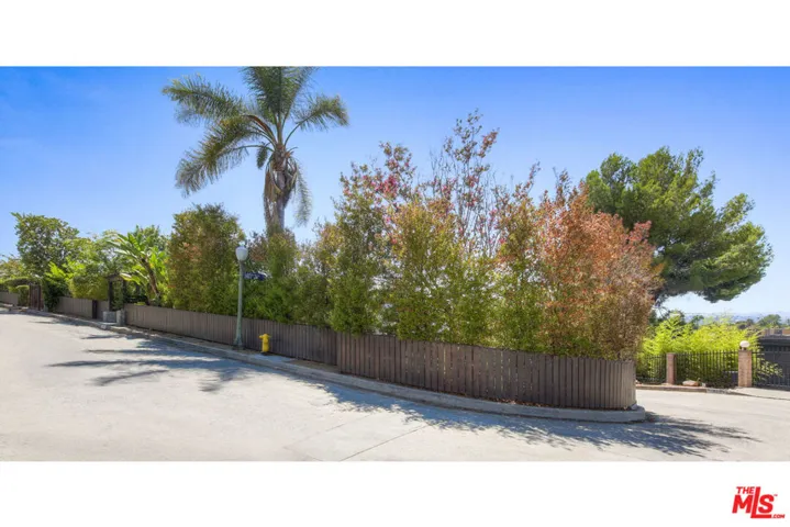 2481 Micheltorena Street, Los Angeles, California 90039