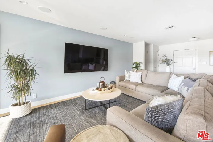 2481 Micheltorena Street, Los Angeles, California 90039
