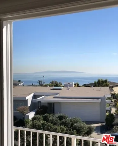 18441 Kingsport Drive, Malibu, California 90265