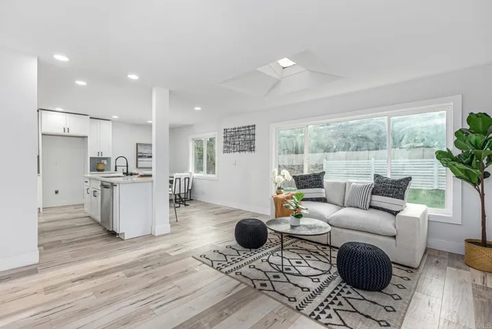 11517 Posthill Place, Lakeside, California 92040
