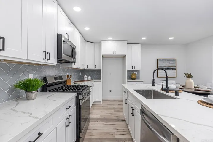 11517 Posthill Place, Lakeside, California 92040