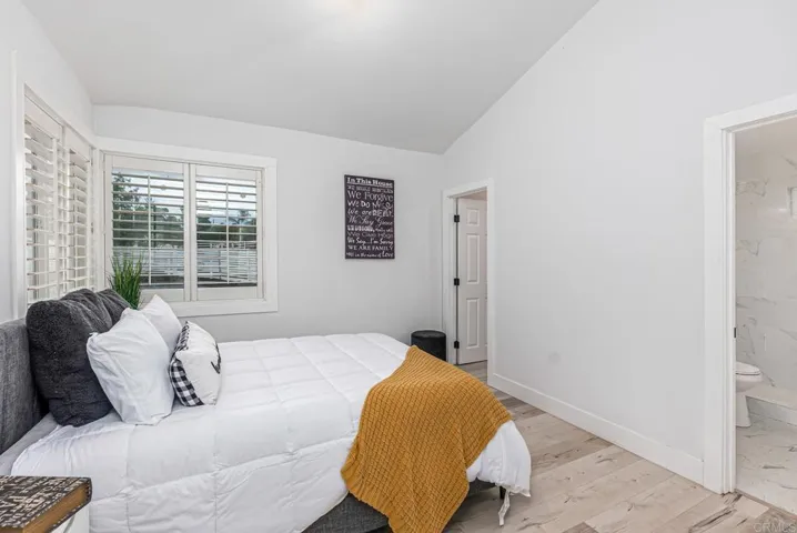 11517 Posthill Place, Lakeside, California 92040