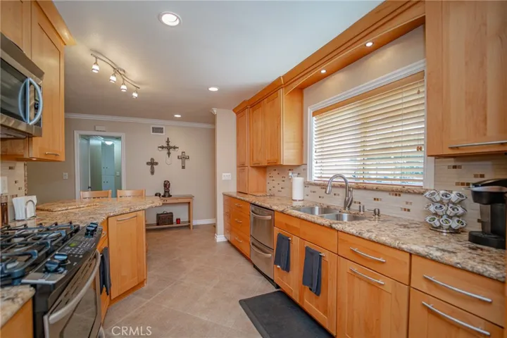 1241 S Fremont Street, Anaheim, California 92804