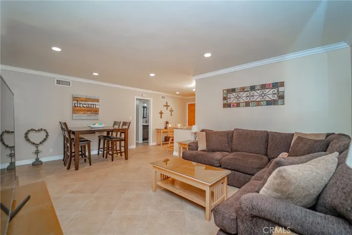 1241 S Fremont Street, Anaheim, California 92804