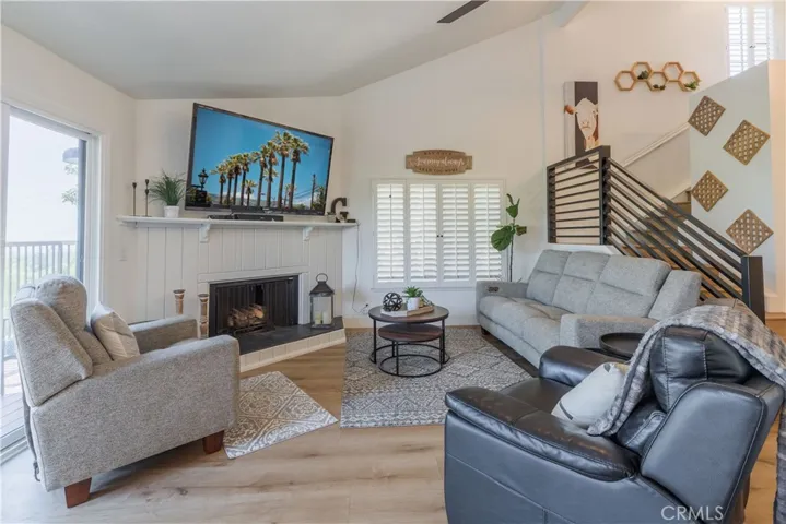 607 N Cataract Avenue, San Dimas, California 91773