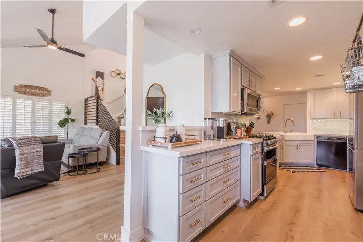 607 N Cataract Avenue, San Dimas, California 91773