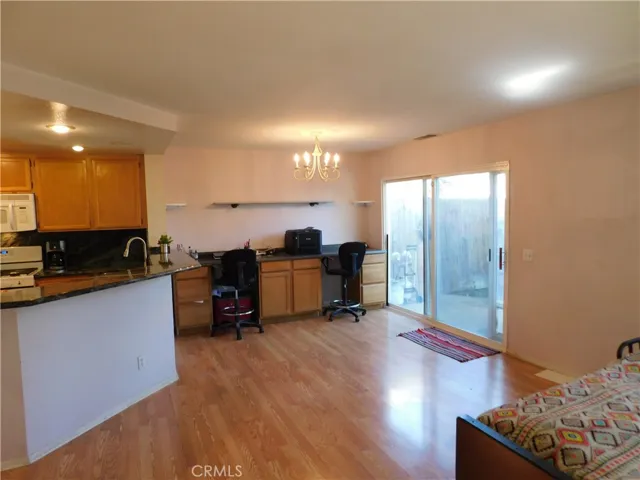983 Goldenrod Street, Corona, California 92882