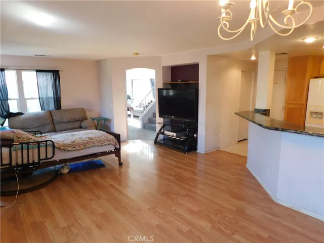 983 Goldenrod Street, Corona, California 92882