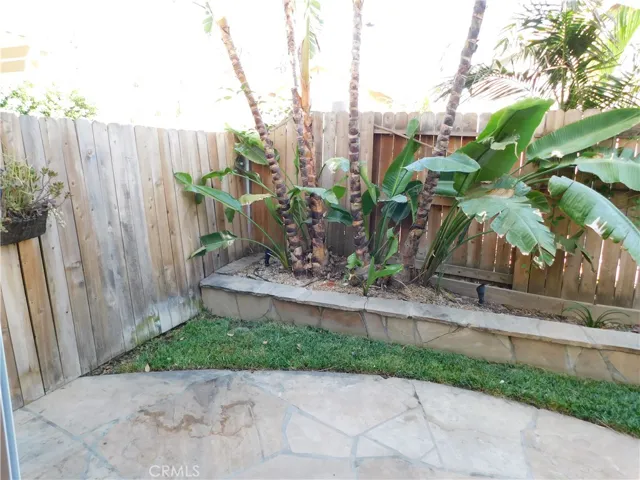 983 Goldenrod Street, Corona, California 92882