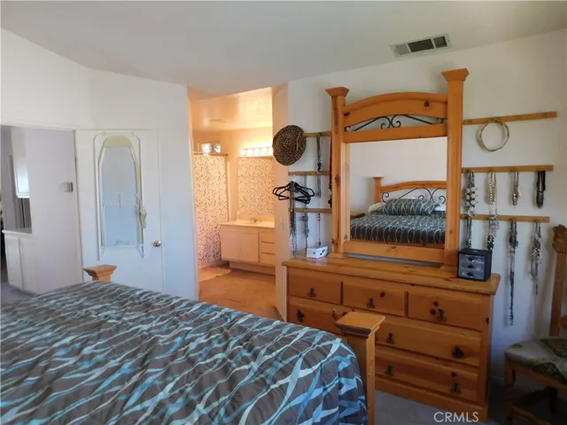 983 Goldenrod Street, Corona, California 92882