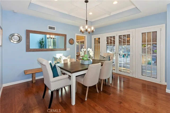 Elegant Dining Room