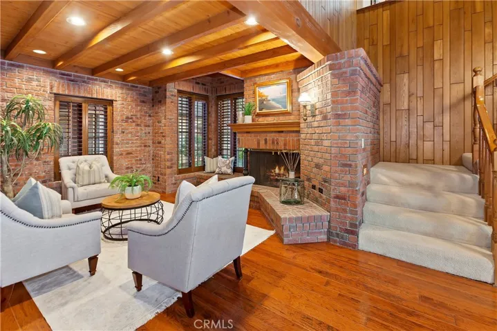 Lounge with cozy Fireplace