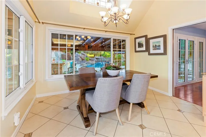 Eating area in Kitchen