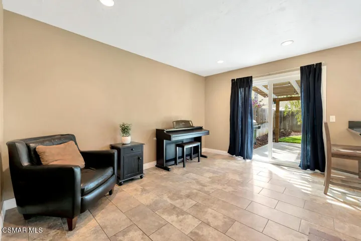 2053 Riverbirch Dr (23)