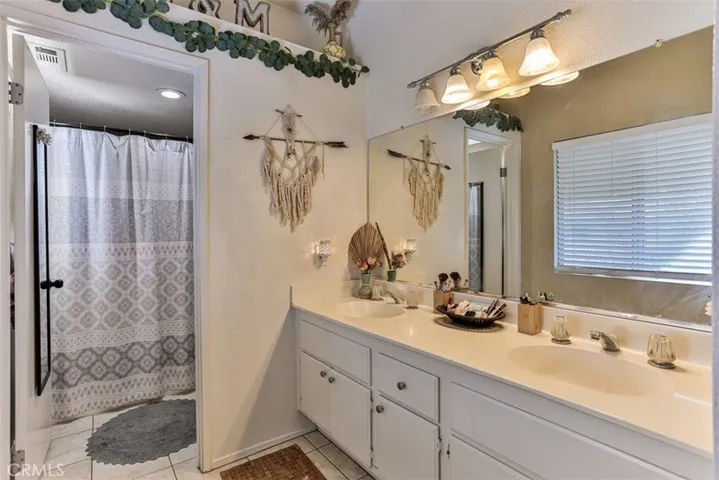 31647 Willow View Place, Lake Elsinore, California 92532
