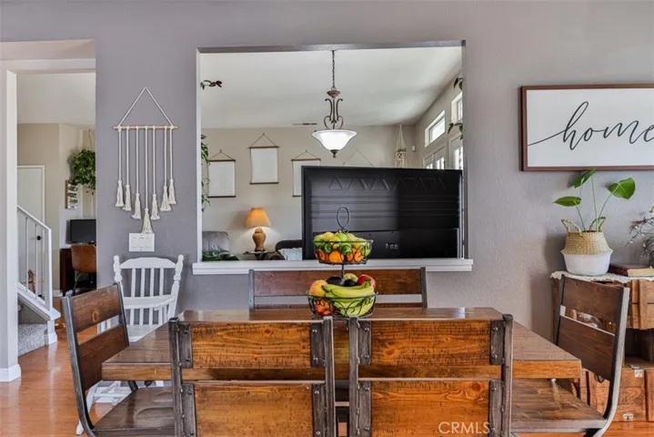 31647 Willow View Place, Lake Elsinore, California 92532