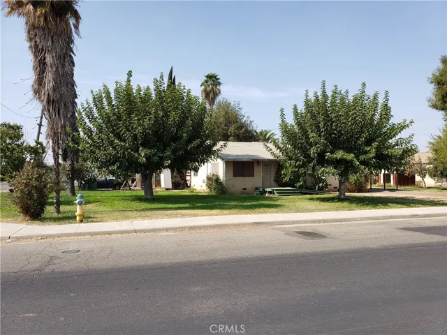 113 Topeka, Planada, California 95365
