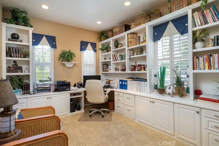 27001 Waterside Court, Valencia, California 91355