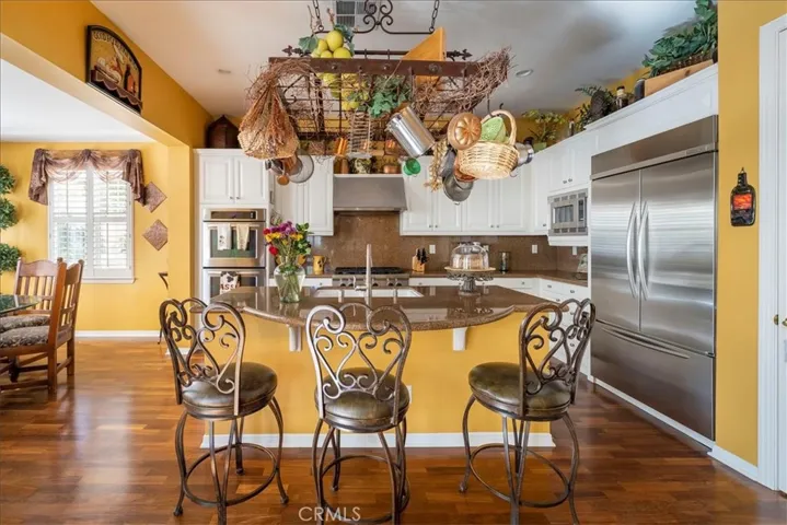 27001 Waterside Court, Valencia, California 91355