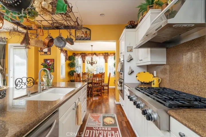 27001 Waterside Court, Valencia, California 91355