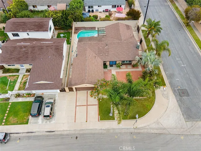 6301 Balmoral Drive, Huntington Beach, California 92647