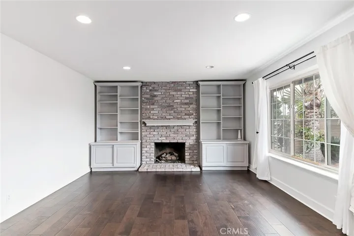 6301 Balmoral Drive, Huntington Beach, California 92647