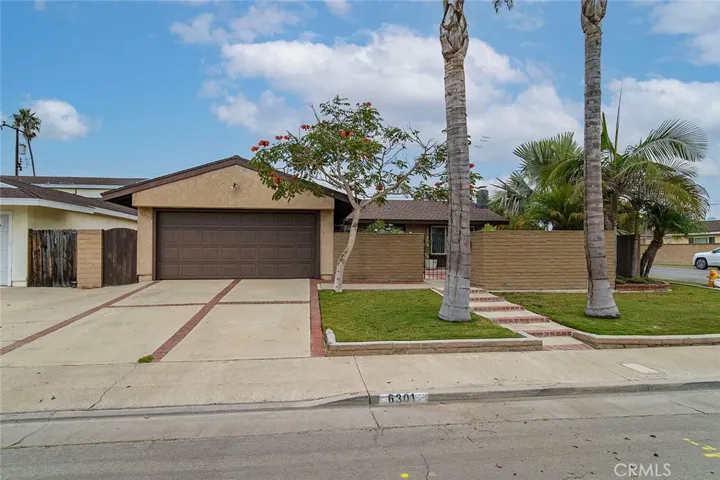 6301 Balmoral Drive, Huntington Beach, California 92647