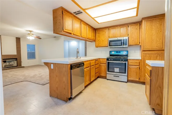 590 Bellflower Way, Hemet, California 92545