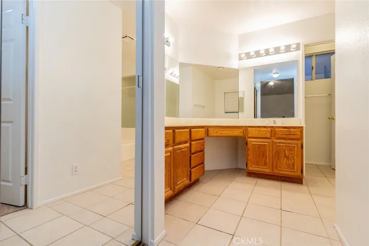 590 Bellflower Way, Hemet, California 92545