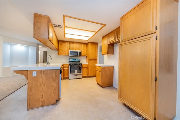 590 Bellflower Way, Hemet, California 92545