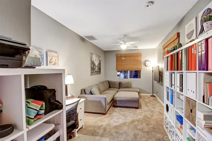 6863 Red Cardinal Court, Eastvale, California 92880