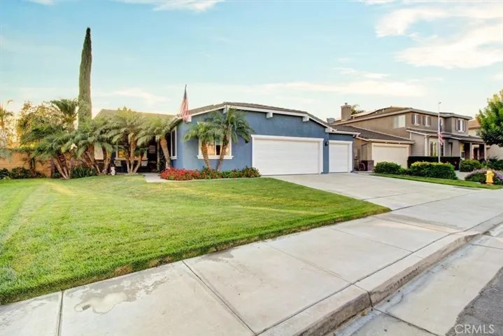 6863 Red Cardinal Court, Eastvale, California 92880