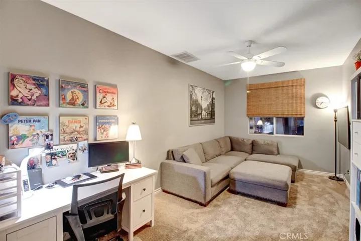 6863 Red Cardinal Court, Eastvale, California 92880