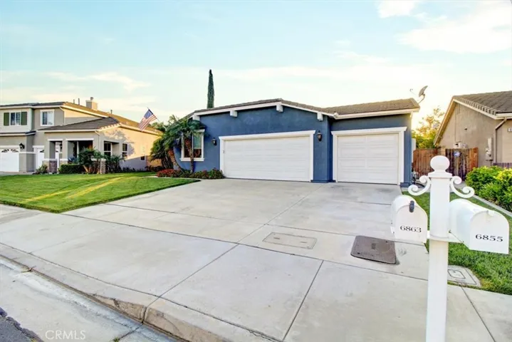 6863 Red Cardinal Court, Eastvale, California 92880