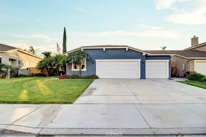 6863 Red Cardinal Court, Eastvale, California 92880