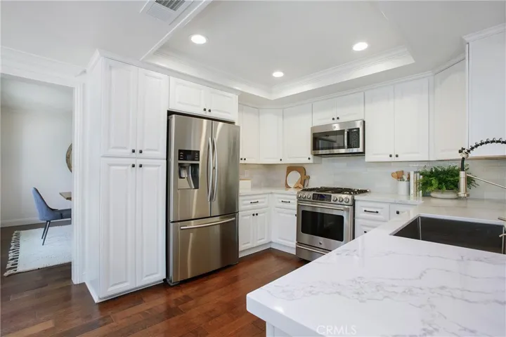 27132 Pinario, Mission Viejo, California 92692