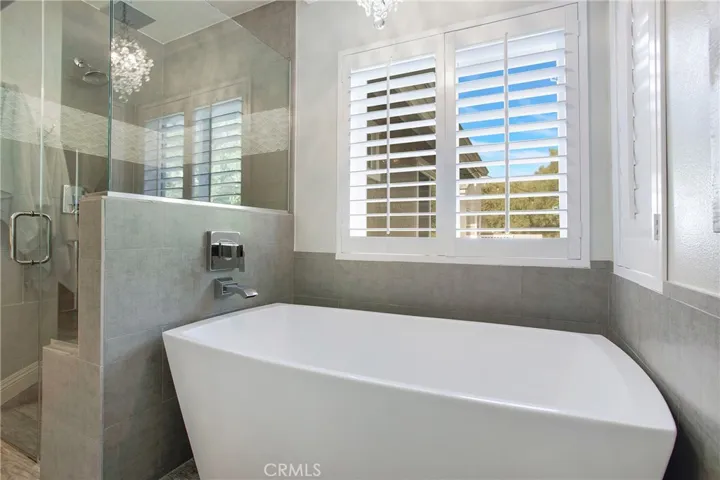 27132 Pinario, Mission Viejo, California 92692