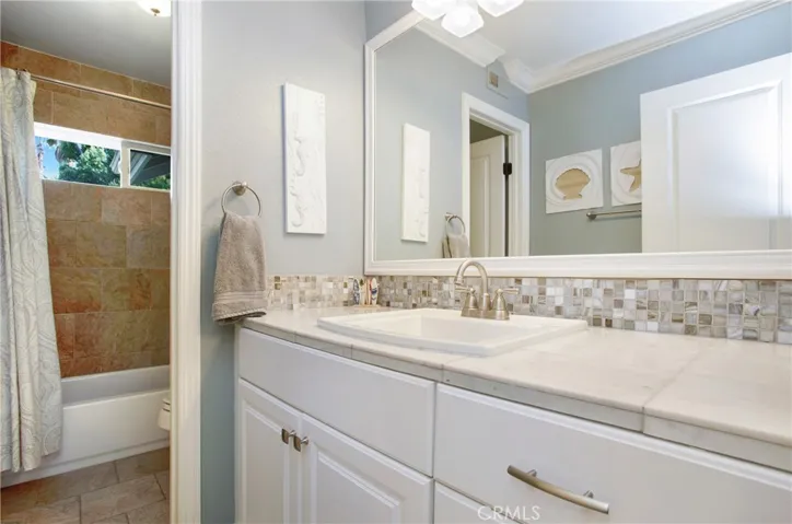 27132 Pinario, Mission Viejo, California 92692