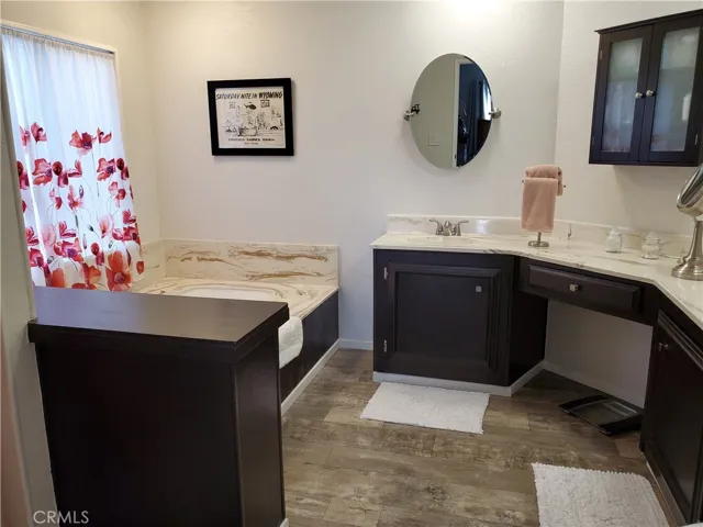 Primary bath