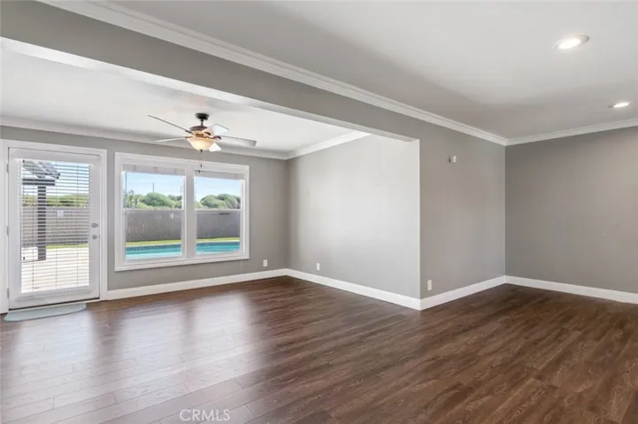 2050 Stevely Avenue, Long Beach, California 90815