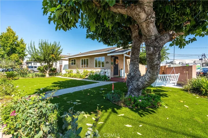 1410 N Rose Street, Burbank, California 91505