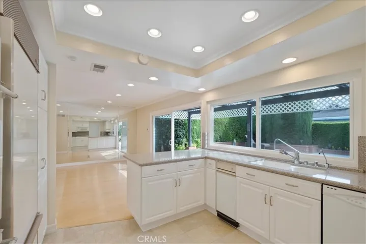 3240 Lama Avenue, Long Beach, California 90808