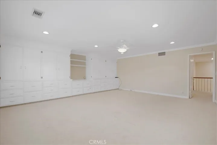3240 Lama Avenue, Long Beach, California 90808