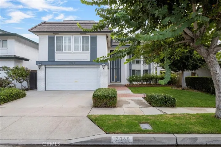 3240 Lama Avenue, Long Beach, California 90808
