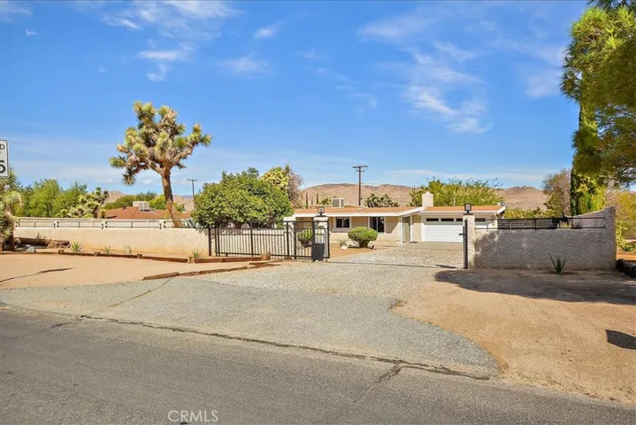 56564 Joshua Drive, Yucca Valley, California 92284