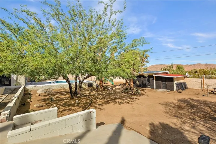 56564 Joshua Drive, Yucca Valley, California 92284