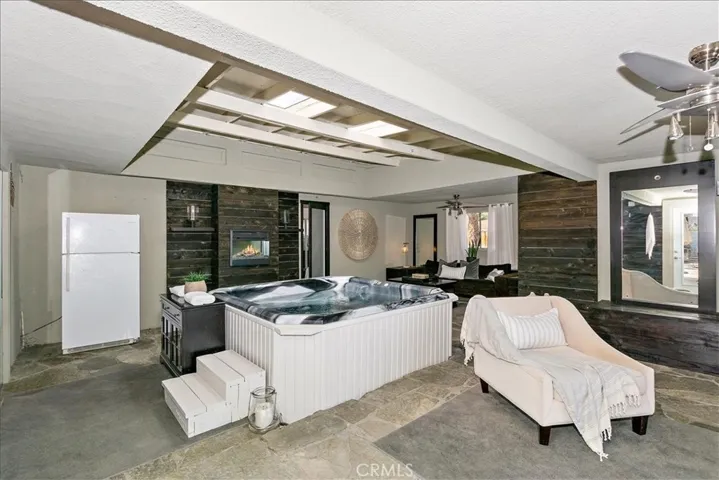 56564 Joshua Drive, Yucca Valley, California 92284