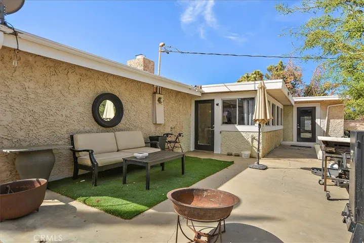 56564 Joshua Drive, Yucca Valley, California 92284